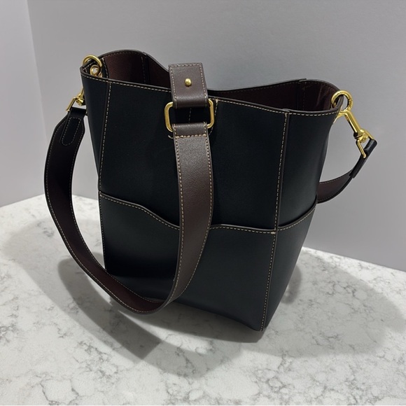 AALLYN Leather Jordan Bucket Bag Black Gold Purse - Picture 8 of 9